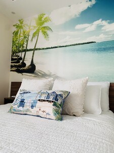 Interior Room Photo 5